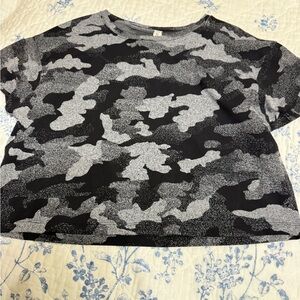 lululemon athletica Black & Gray Camo Long Sleeve Top